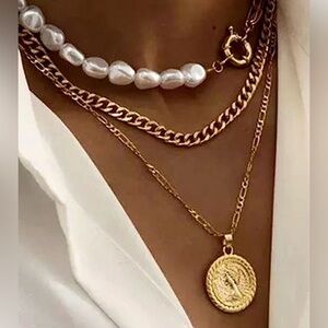 Pearl Toggle Layered Gold Coin Necklace nwt